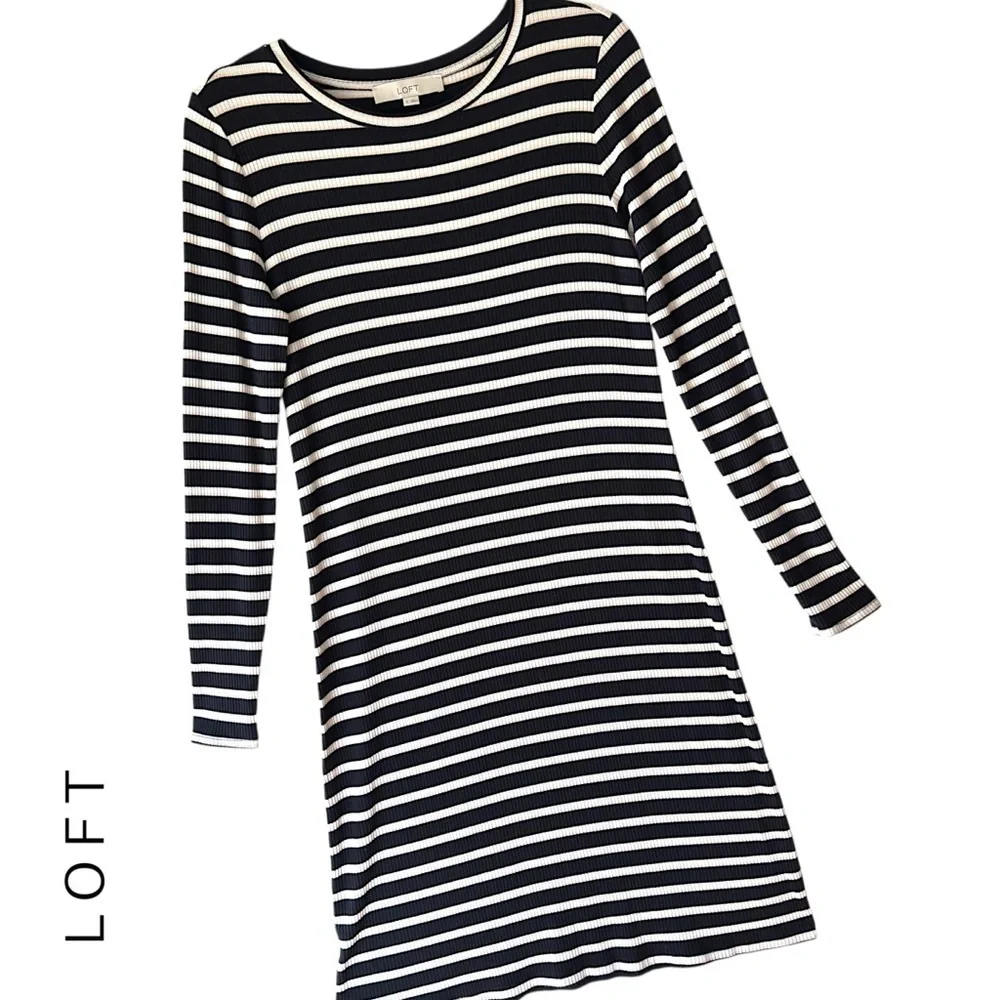 LOFT | NWOT BLACK WHITE PINK STRIPED MIDI DRESS LONG SLEEVED | SIZE: 6